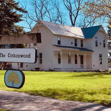 The Cottonwood Inn B&B Empire Exterior foto